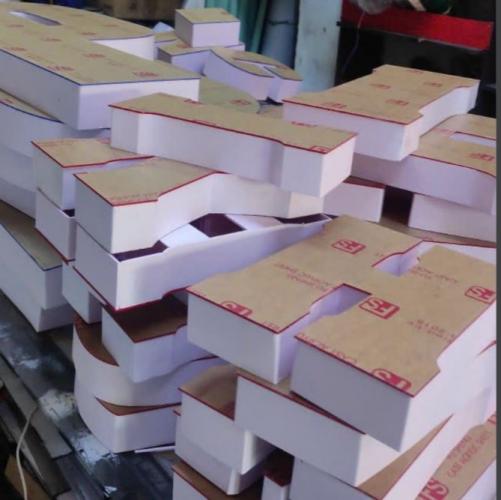 Chữ nổi khối mica không đèn