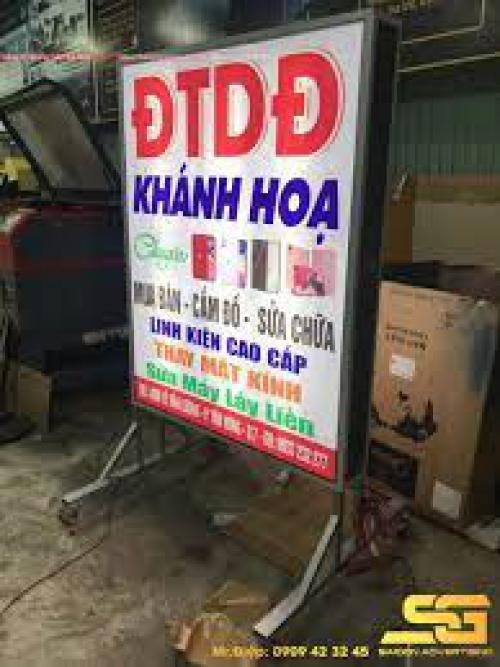 Hộp đèn hiflex 2 mặt có hân