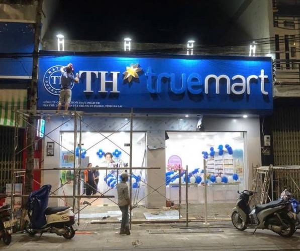 Bảng Hiệu Nền Alu Chữ Mica Không Đèn – Giải Pháp Quảng Cáo Chuyên Nghiệp, Tiết Kiệm Chi Phí