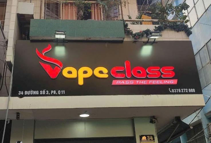 bảng quảng cáo nền đen, chữ nổi mica không đèn