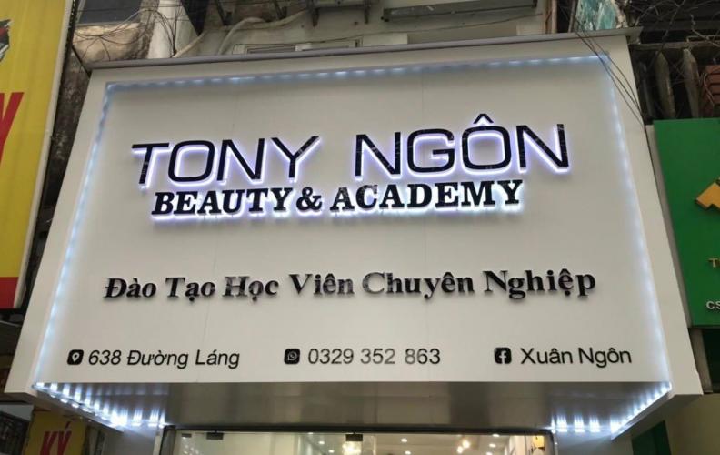 biển hiệu nền trắng, chữ mica đèn hắc chân đẹp giá bình dân